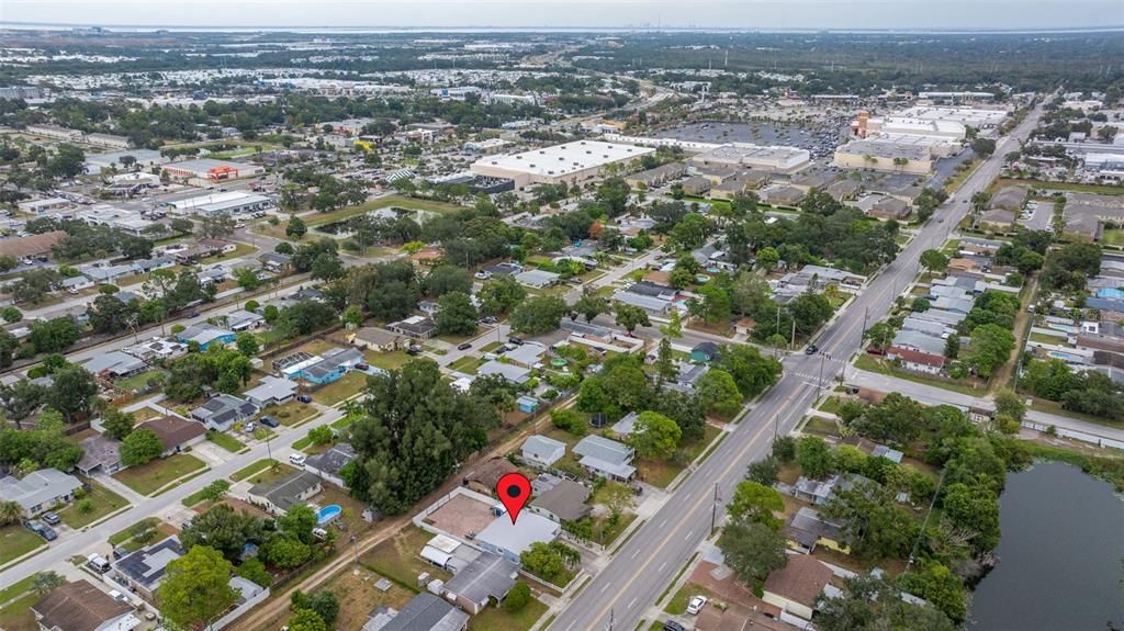 Active With Contract: $375,000 (3 beds, 3 baths, 1343 Square Feet)