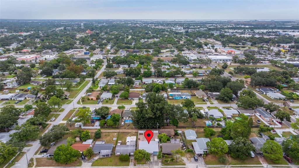 Active With Contract: $375,000 (3 beds, 3 baths, 1343 Square Feet)