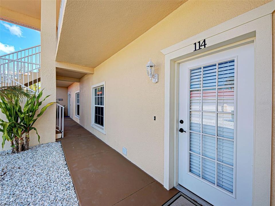 For Rent: $1,795 (2 beds, 2 baths, 1328 Square Feet)