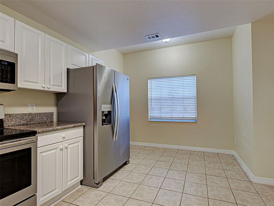 For Rent: $1,795 (2 beds, 2 baths, 1328 Square Feet)