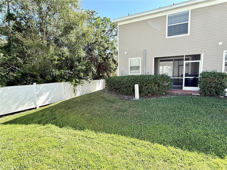 出租: $1,850 (2 贝兹, 1 浴室, 1252 平方英尺)