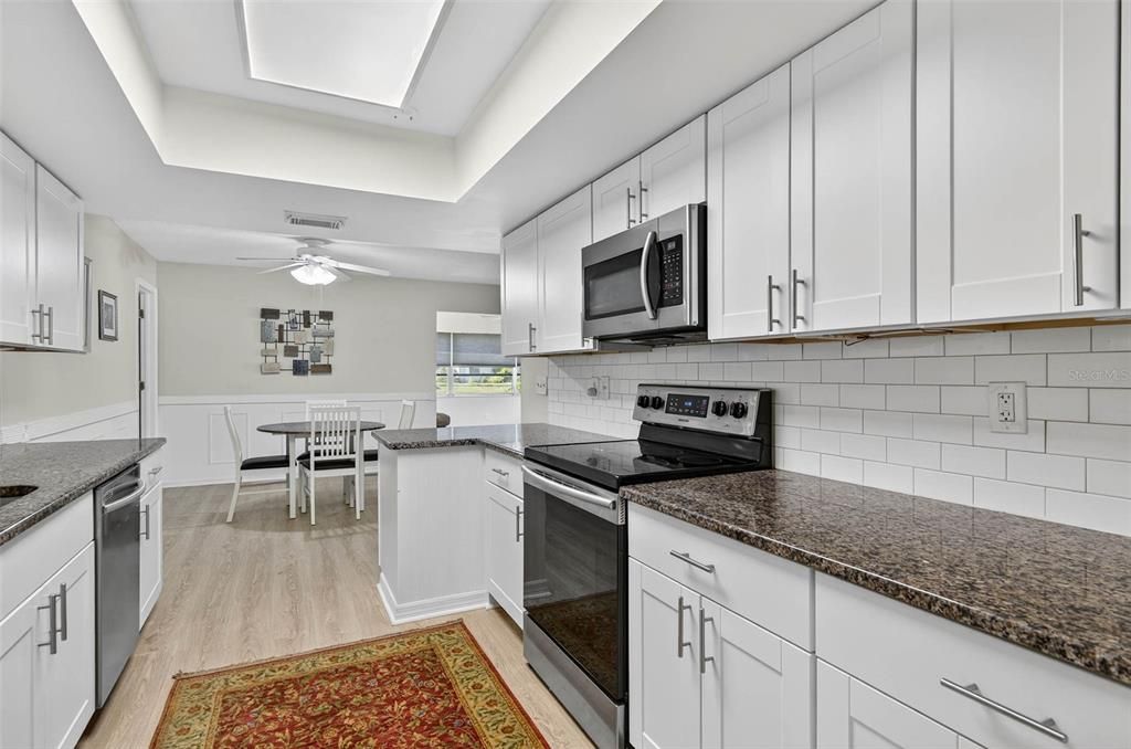 For Rent: $1,950 (2 beds, 2 baths, 1264 Square Feet)