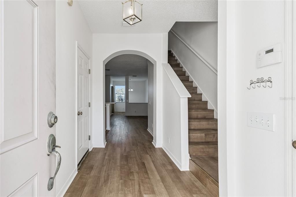 出租: $2,700 (3 贝兹, 2 浴室, 1453 平方英尺)