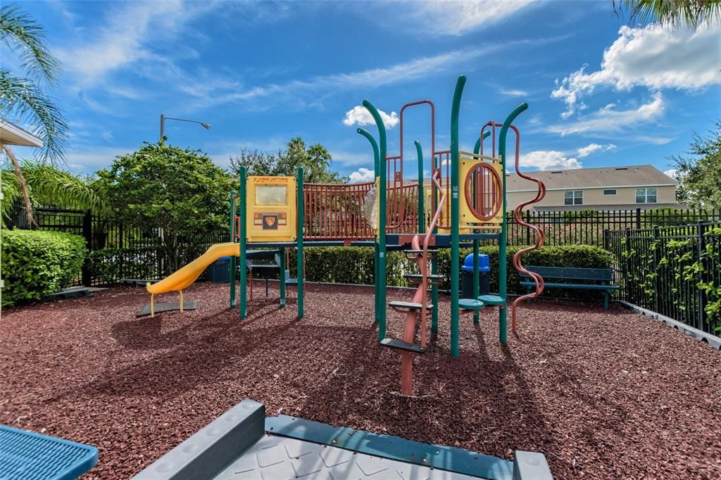 出租: $2,700 (3 贝兹, 2 浴室, 1453 平方英尺)