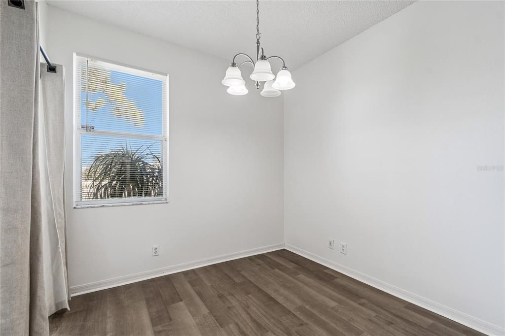 出租: $2,700 (3 贝兹, 2 浴室, 1453 平方英尺)