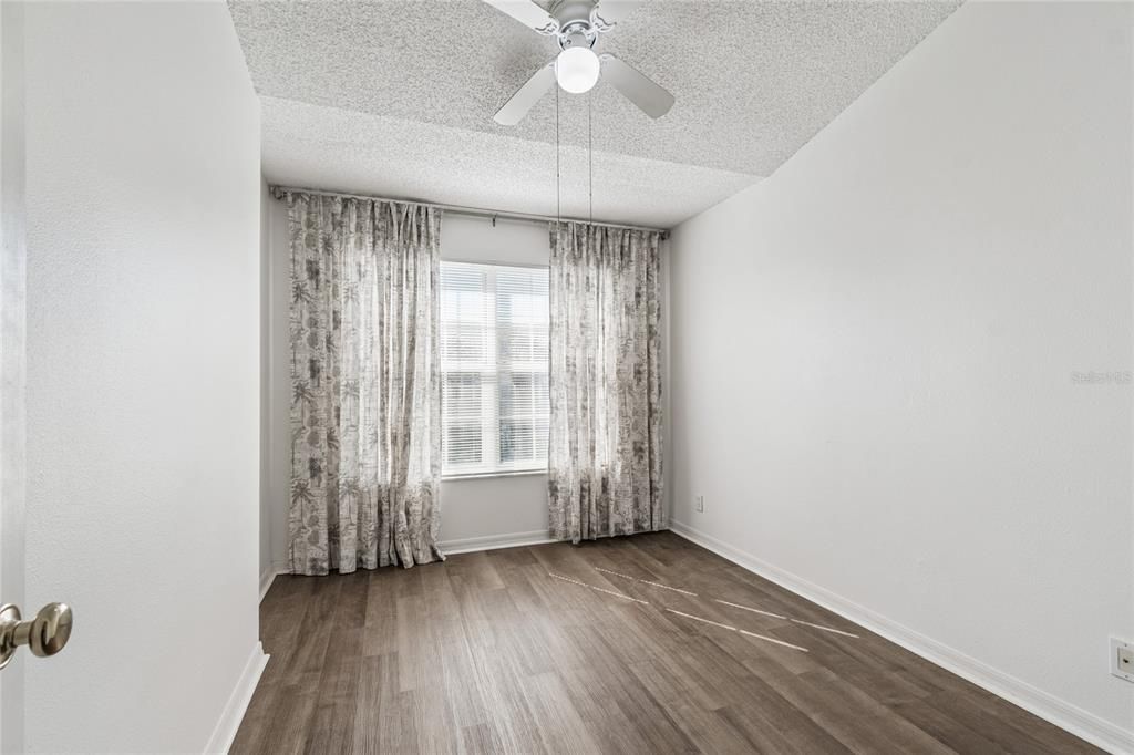 出租: $2,700 (3 贝兹, 2 浴室, 1453 平方英尺)