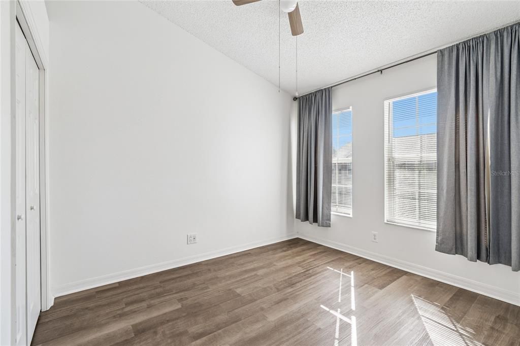 出租: $2,700 (3 贝兹, 2 浴室, 1453 平方英尺)