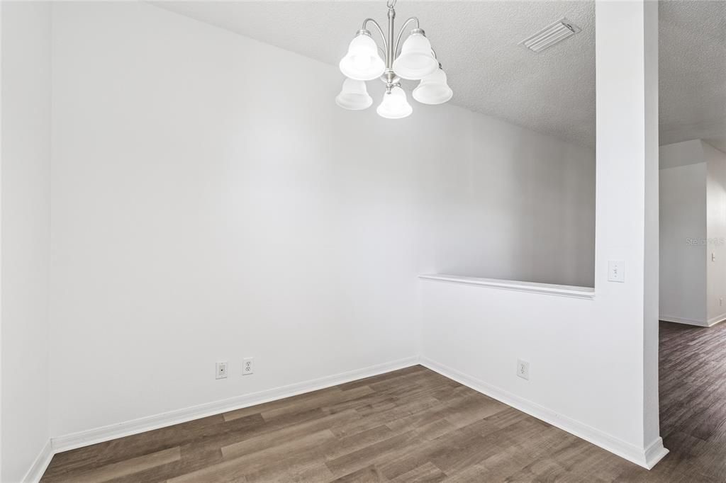 出租: $2,700 (3 贝兹, 2 浴室, 1453 平方英尺)