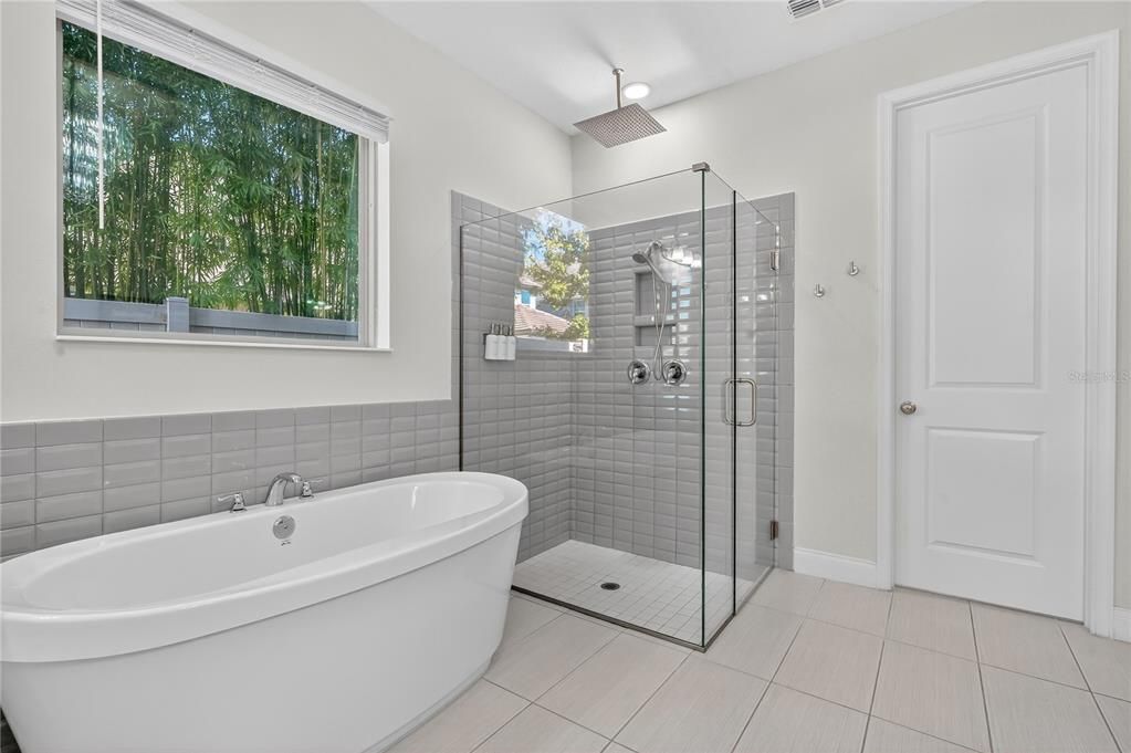 待售: $1,390,000 (5 贝兹, 4 浴室, 4058 平方英尺)