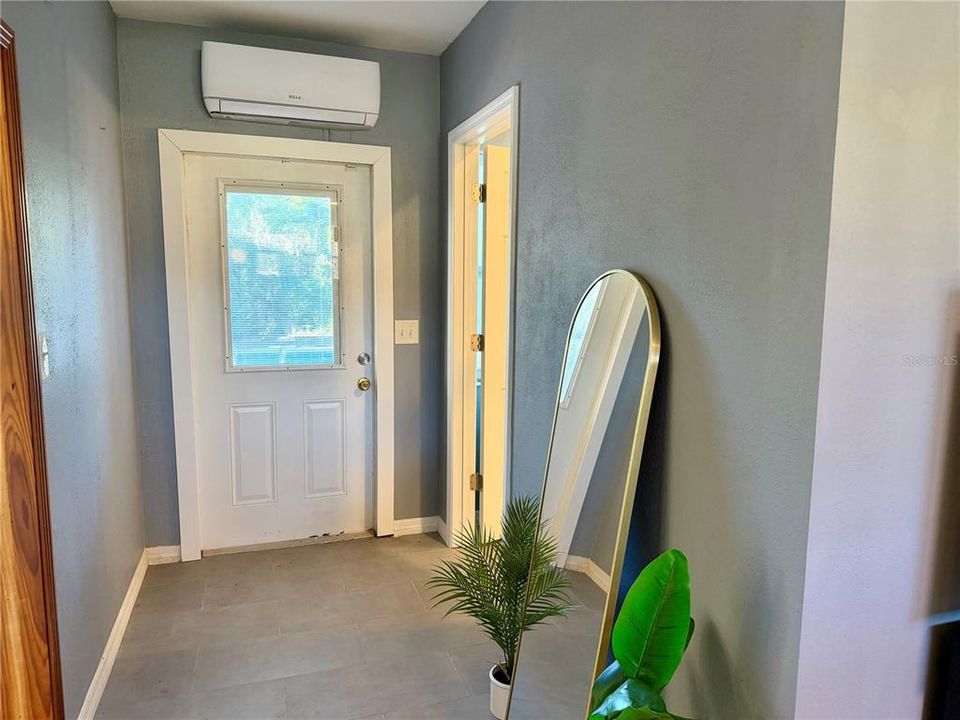 На продажу: $259,000 (3 спален, 2 ванн, 1404 Квадратных фут)