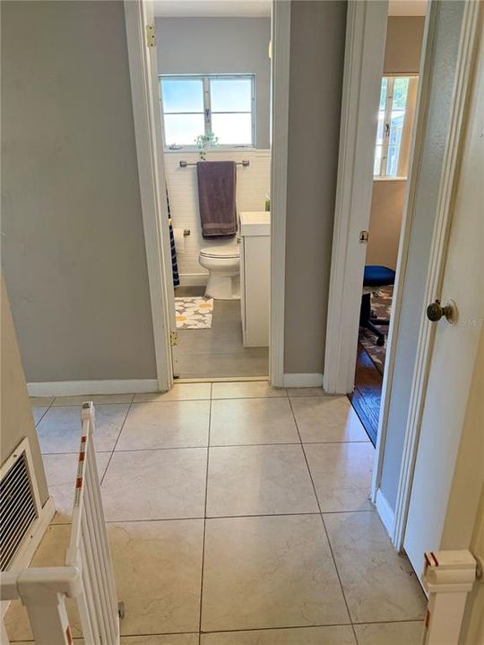 На продажу: $259,000 (3 спален, 2 ванн, 1404 Квадратных фут)