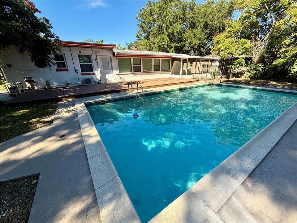 На продажу: $259,000 (3 спален, 2 ванн, 1404 Квадратных фут)