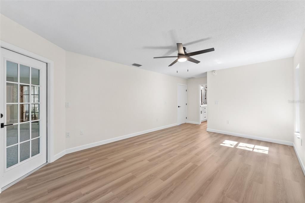 Active With Contract: $449,900 (3 beds, 2 baths, 1967 Square Feet)