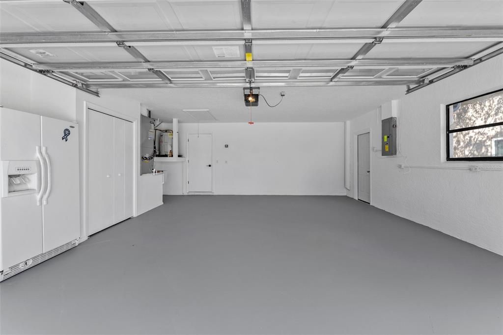 Active With Contract: $449,900 (3 beds, 2 baths, 1967 Square Feet)