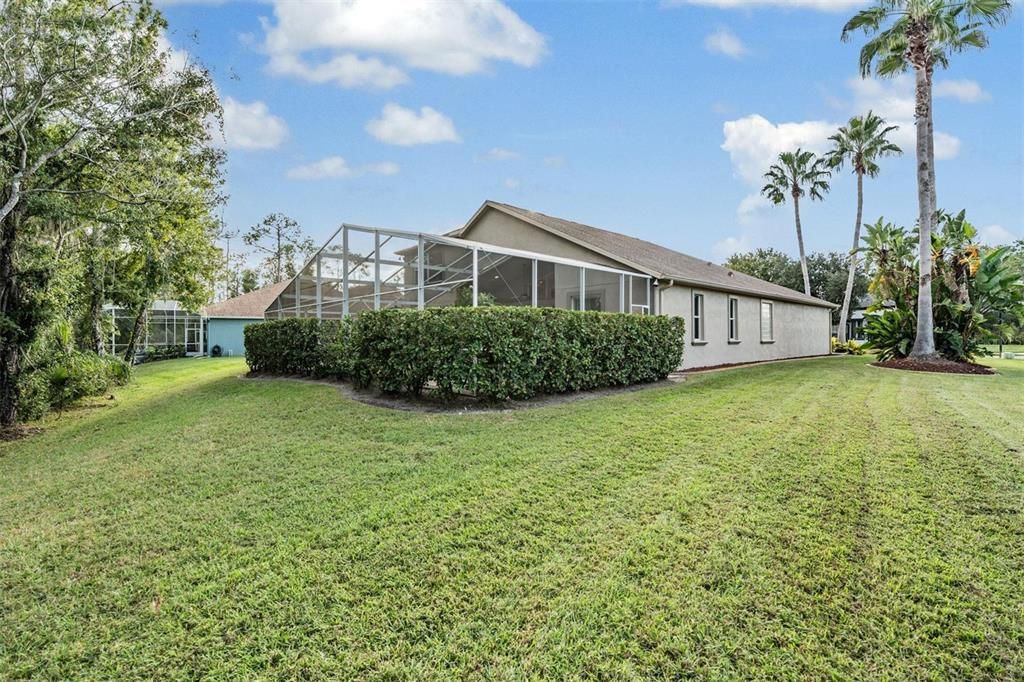 合同活跃: $715,000 (5 贝兹, 4 浴室, 3102 平方英尺)