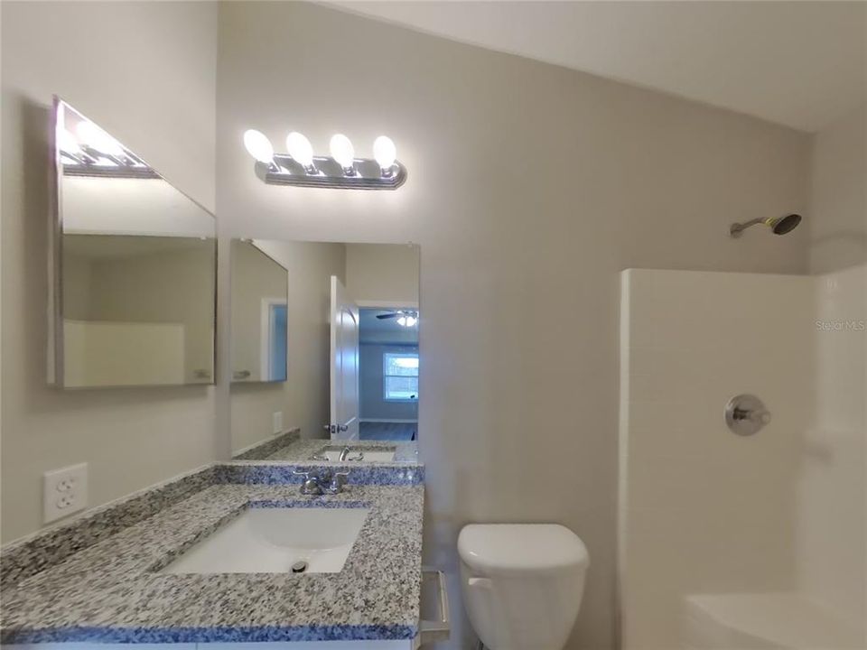 В аренду: $1,919 (3 спален, 2 ванн, 1280 Квадратных фут)