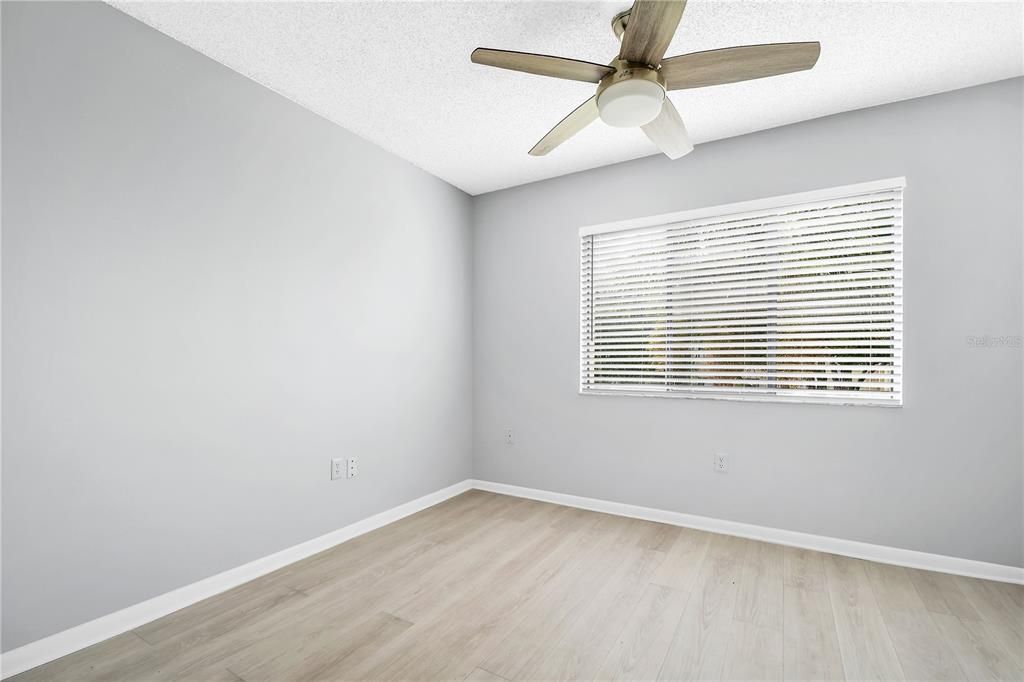 For Rent: $1,450 (2 beds, 2 baths, 842 Square Feet)