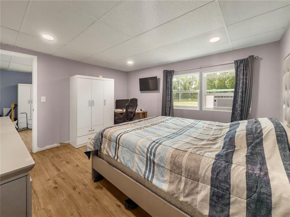 En Venta: $184,900 (3 camas, 2 baños, 1428 Pies cuadrados)