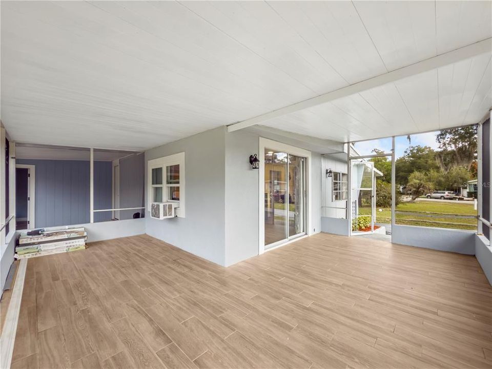 En Venta: $184,900 (3 camas, 2 baños, 1428 Pies cuadrados)