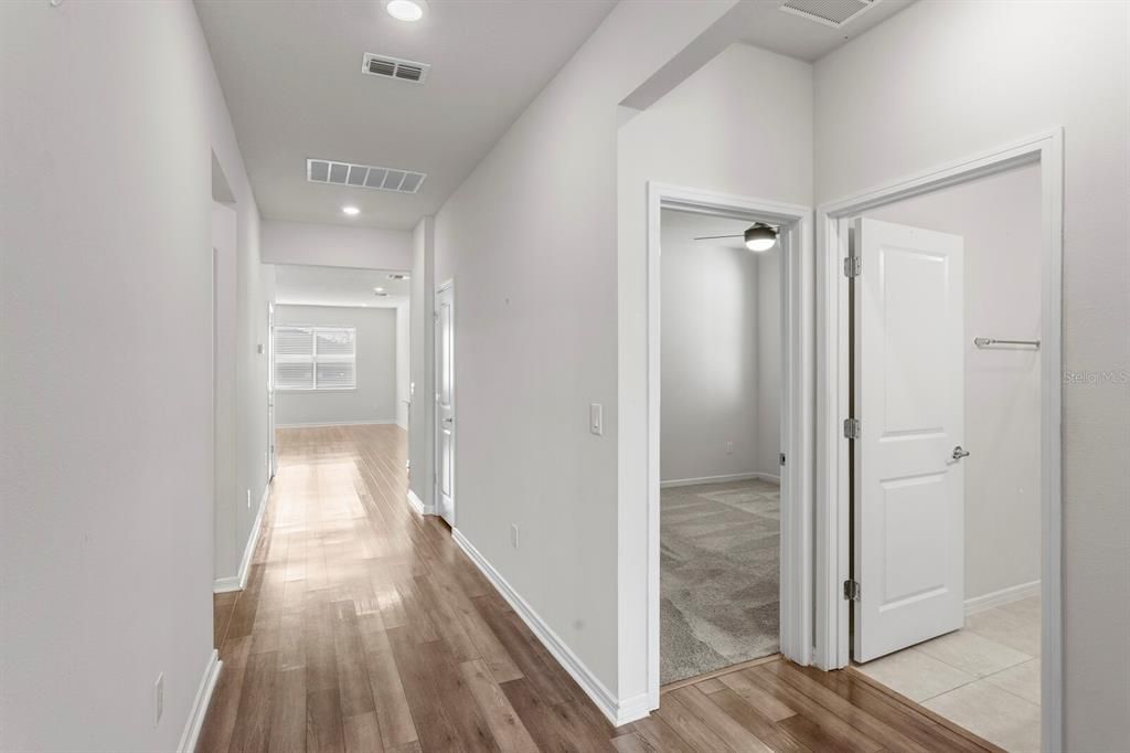 En Venta: $450,000 (3 camas, 2 baños, 1844 Pies cuadrados)