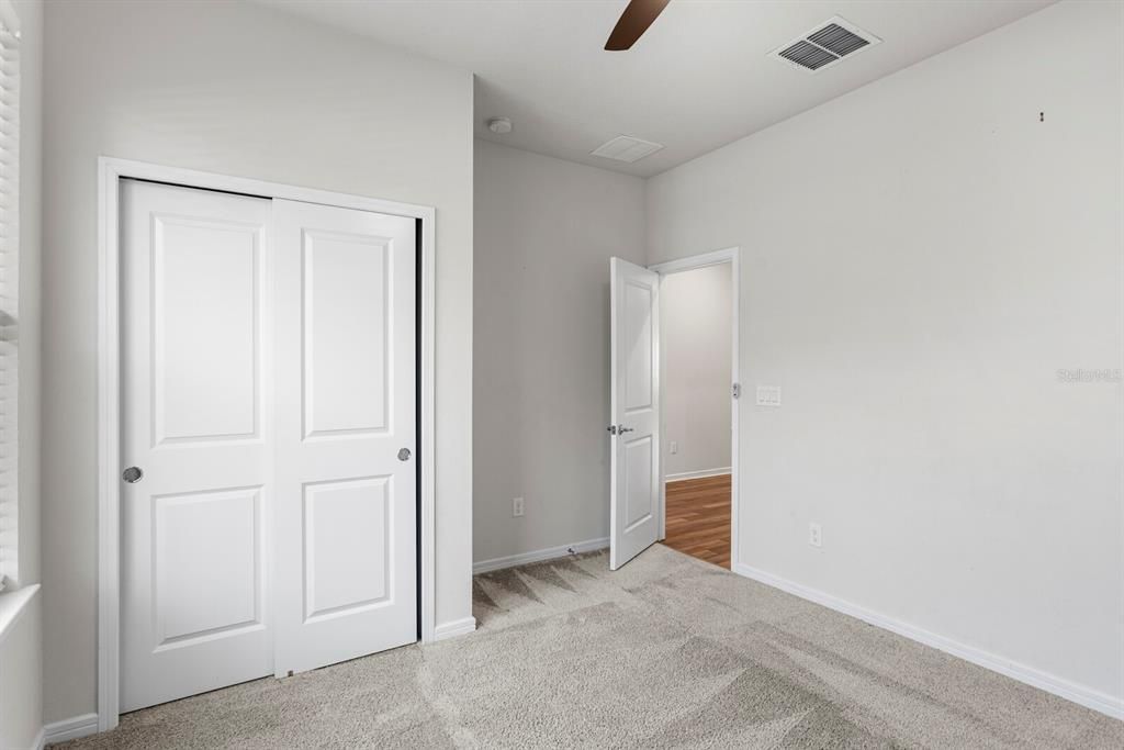 En Venta: $450,000 (3 camas, 2 baños, 1844 Pies cuadrados)