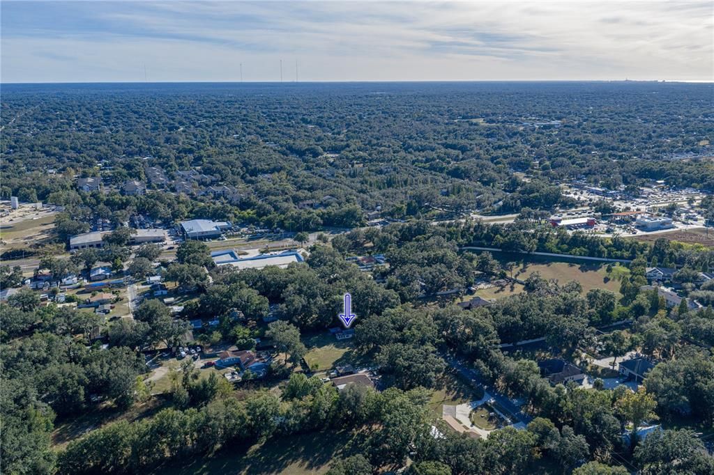 合同活跃: $285,000 (1 贝兹, 1 浴室, 996 平方英尺)