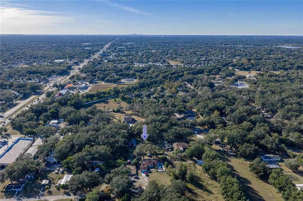 合同活跃: $285,000 (1 贝兹, 1 浴室, 996 平方英尺)