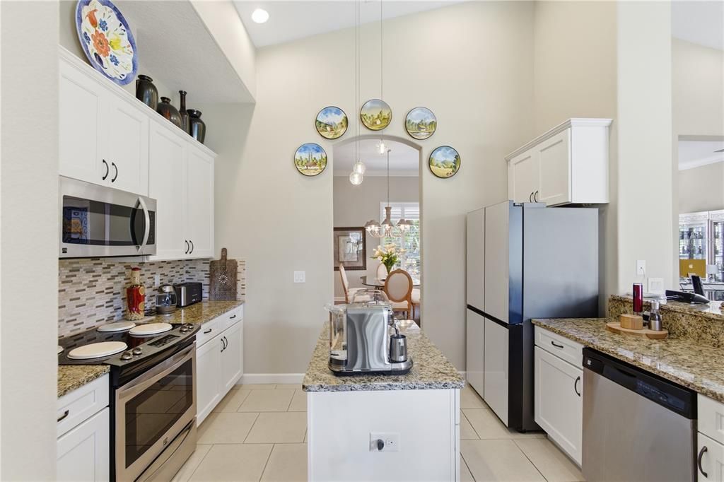 For Sale: $887,000 (4 beds, 3 baths, 2629 Square Feet)