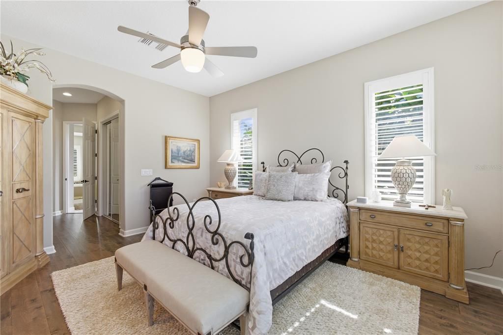 For Sale: $887,000 (4 beds, 3 baths, 2629 Square Feet)