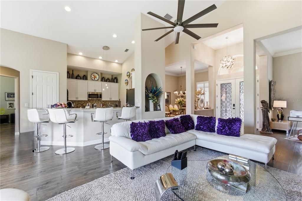 For Sale: $887,000 (4 beds, 3 baths, 2629 Square Feet)