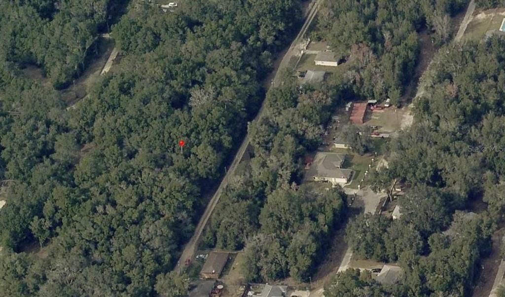 На продажу: $58,000 (0.58 acres)