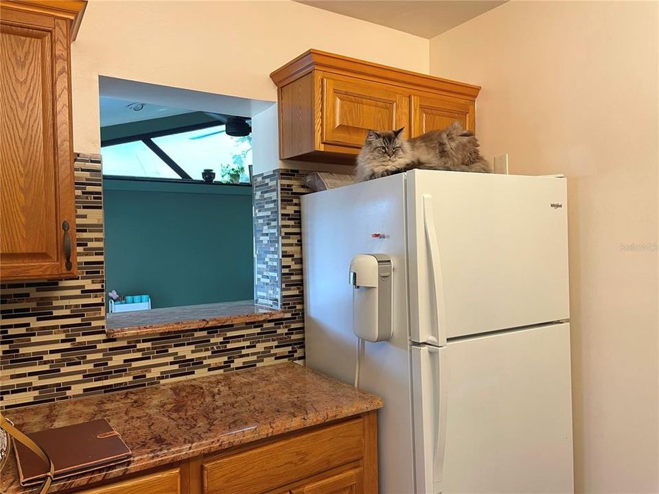 For Sale: $238,000 (2 beds, 1 baths, 1232 Square Feet)