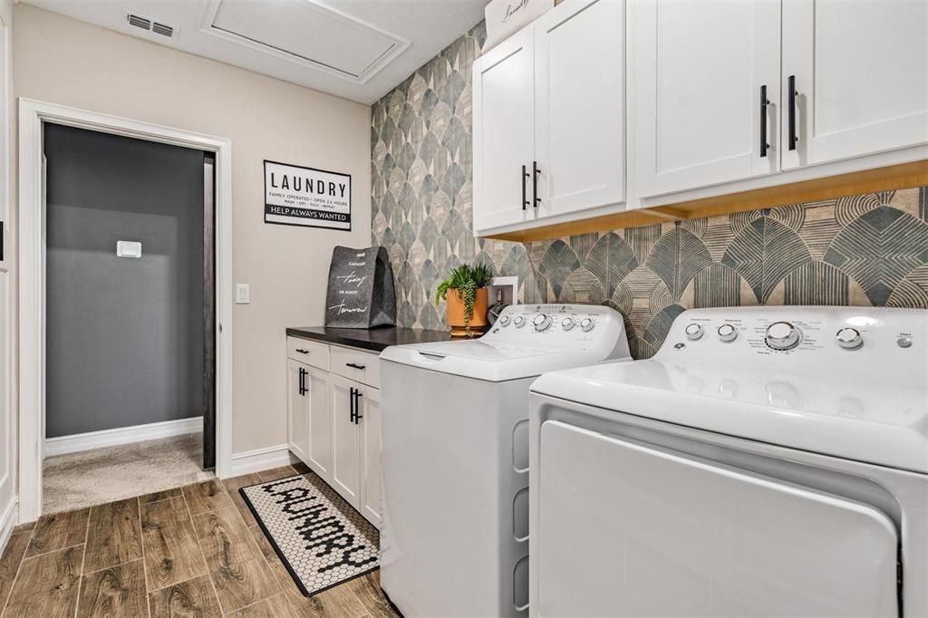 For Sale: $729,900 (5 beds, 4 baths, 3231 Square Feet)