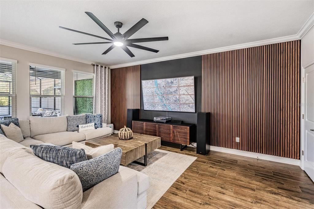 For Sale: $729,900 (5 beds, 4 baths, 3231 Square Feet)