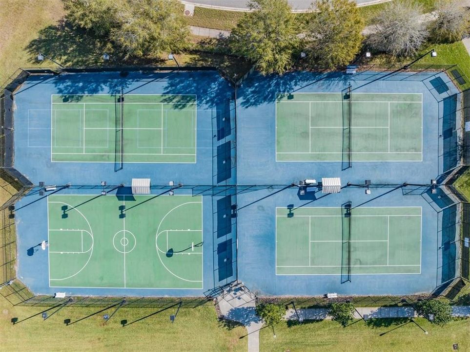 For Sale: $729,900 (5 beds, 4 baths, 3231 Square Feet)