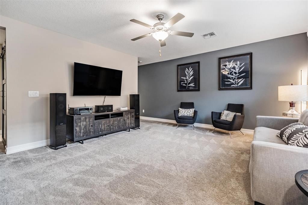 For Sale: $729,900 (5 beds, 4 baths, 3231 Square Feet)