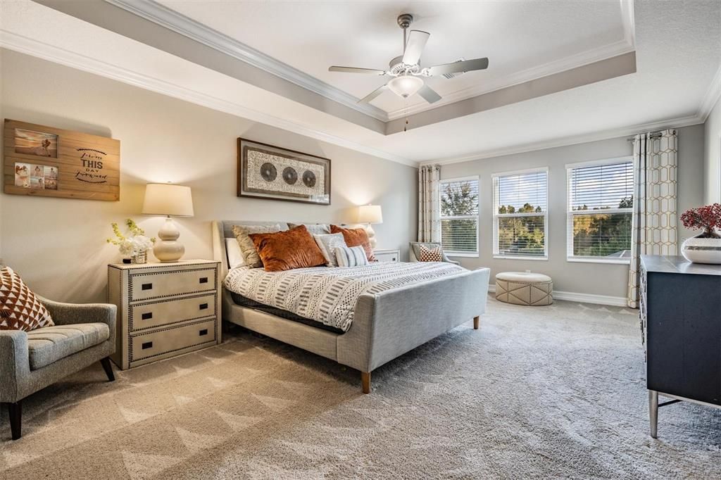 For Sale: $729,900 (5 beds, 4 baths, 3231 Square Feet)