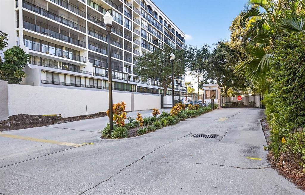 En Venta: $295,000 (2 camas, 2 baños, 1032 Pies cuadrados)