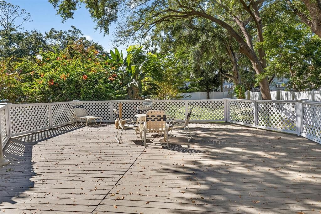 En Venta: $295,000 (2 camas, 2 baños, 1032 Pies cuadrados)