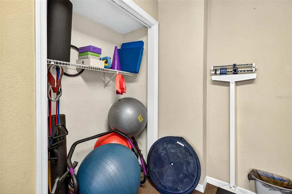 En Venta: $295,000 (2 camas, 2 baños, 1032 Pies cuadrados)