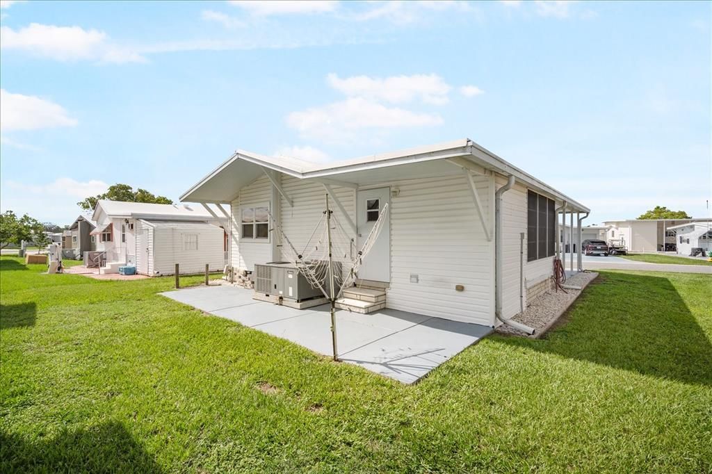 出租: $1,400 (2 贝兹, 2 浴室, 778 平方英尺)