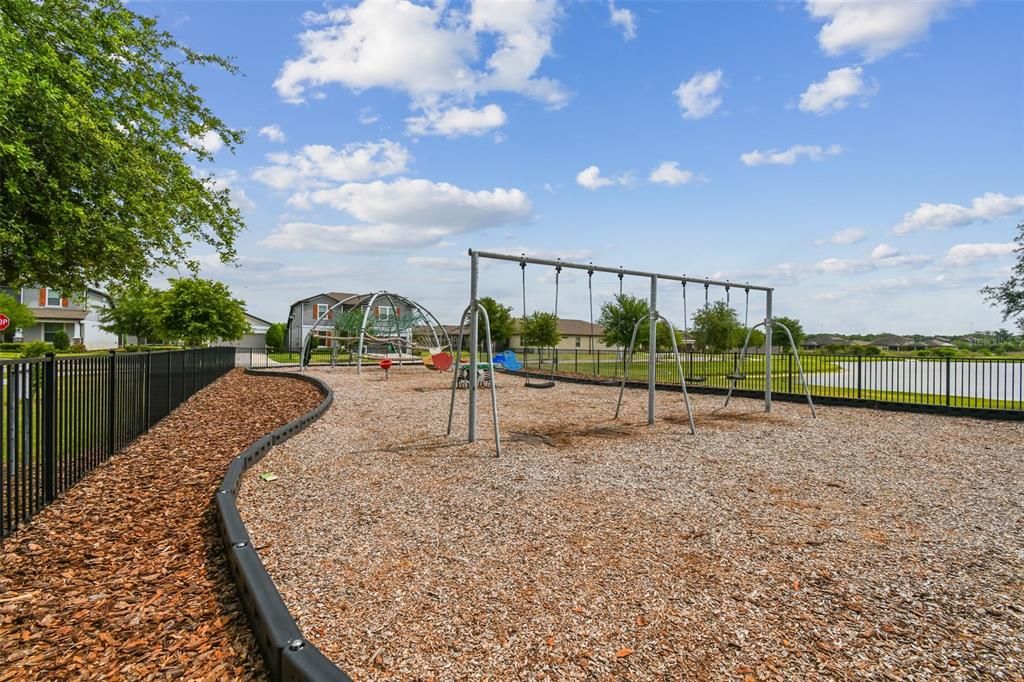 En Venta: $220,000 (2 camas, 2 baños, 1588 Pies cuadrados)