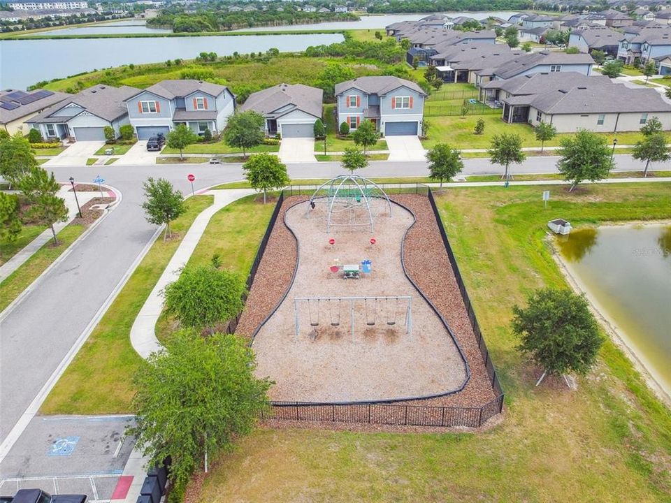 En Venta: $220,000 (2 camas, 2 baños, 1588 Pies cuadrados)