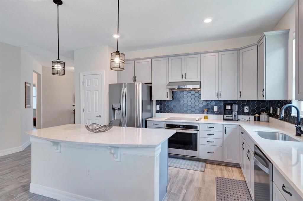 В аренду: $3,000 (3 спален, 2 ванн, 2144 Квадратных фут)