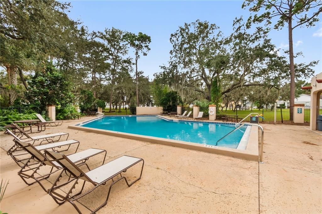 Под контрактом: $317,000 (3 спален, 2 ванн, 1262 Квадратных фут)