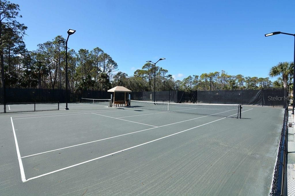 For Sale: $570,000 (3 beds, 2 baths, 2456 Square Feet)