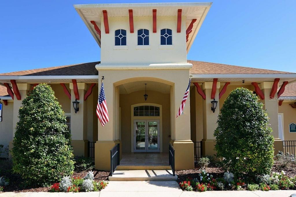 For Sale: $570,000 (3 beds, 2 baths, 2456 Square Feet)