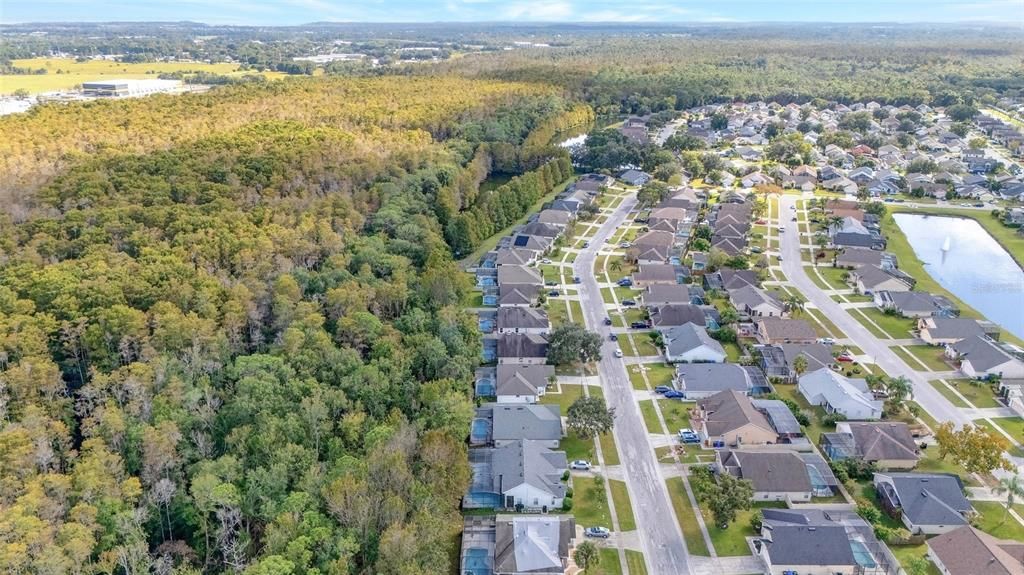 合同活跃: $375,000 (3 贝兹, 2 浴室, 1547 平方英尺)