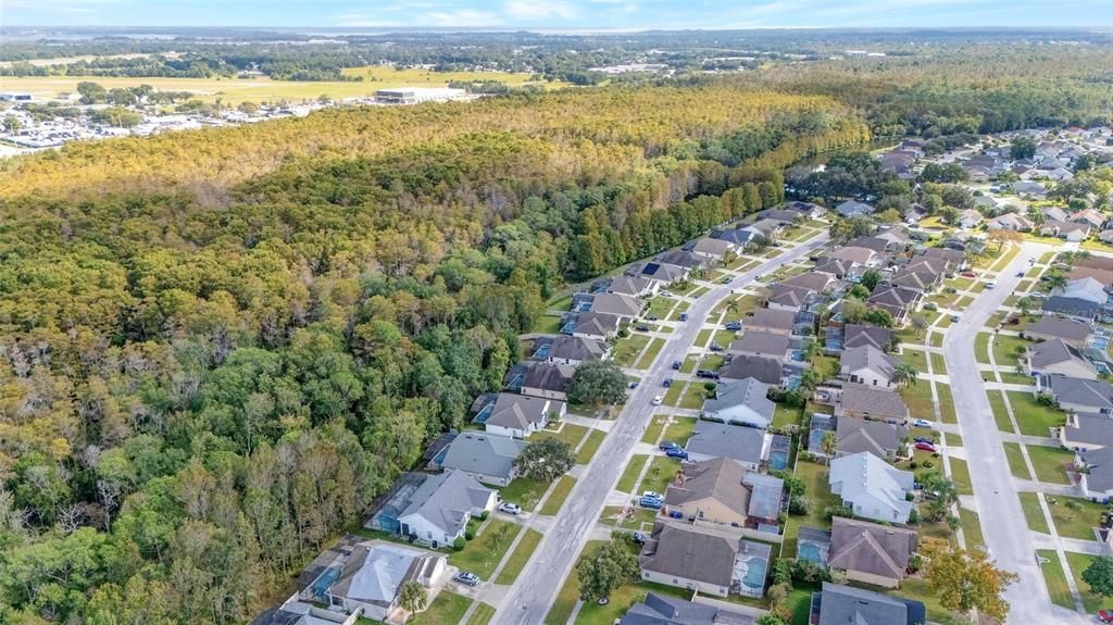 合同活跃: $375,000 (3 贝兹, 2 浴室, 1547 平方英尺)