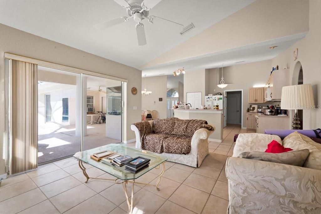 Active With Contract: $360,000 (3 beds, 2 baths, 2033 Square Feet)